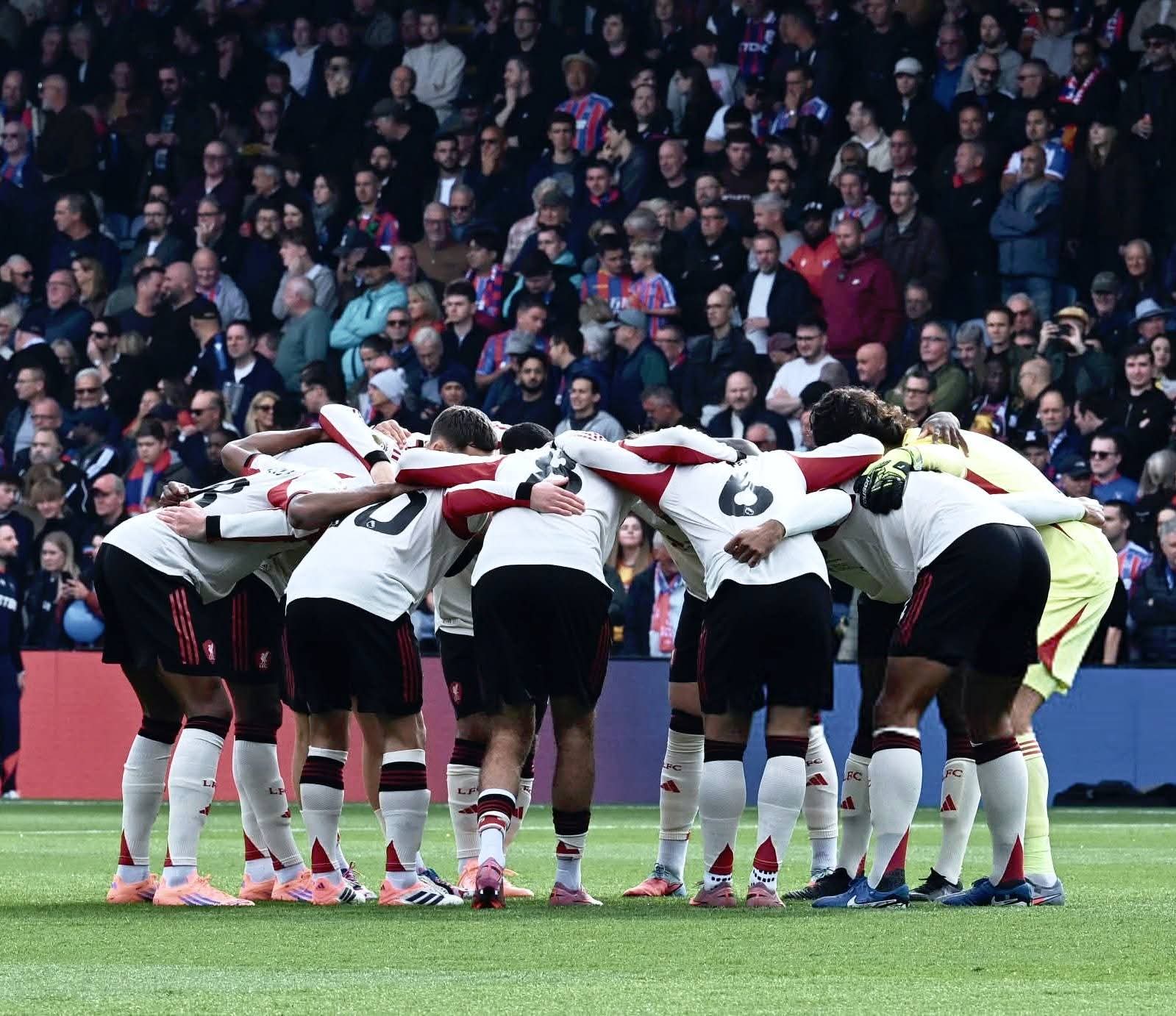 ليفربول يسقط امام كريستال بالاس فى لندن و السيتى يكتسح بيرنلى بخماسية