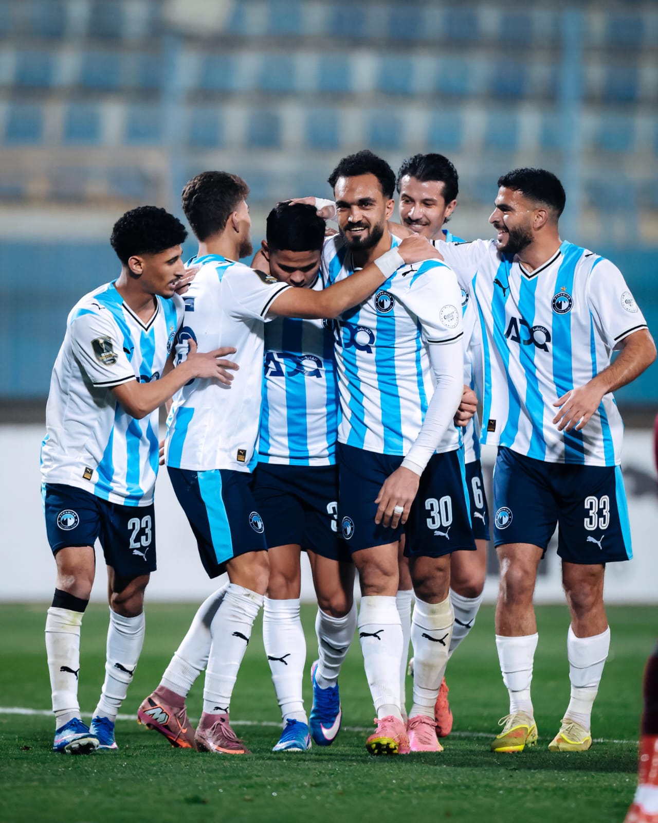 كاف يحدد موعد مباراتي بيراميدز والجيش الملكي