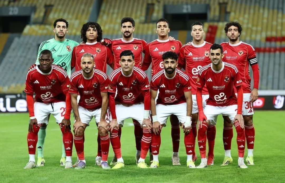 «محمود ناجي» حكمًا لـ مباراة الأهلي وسموحة في الدوري المصري