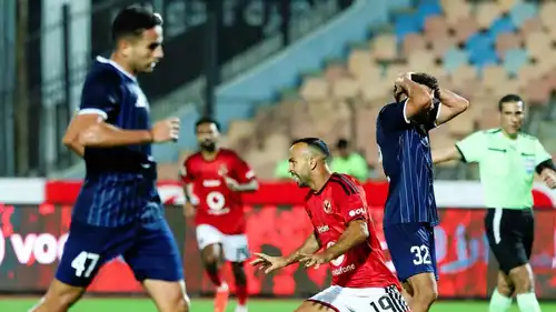 ميدو يهاجم التحكيم بسبب مباراة الأهلي والشرقية إنبي