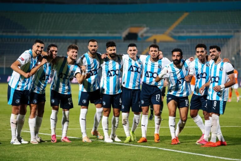 بيراميدز يهزم أبو قير بثنائية ويعتلي صدارة الدوري