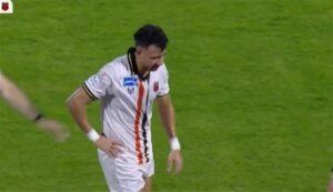 تريزيجيه يخضع لفحوصات طبية وتأكد غيابه عن منتخب مصر
