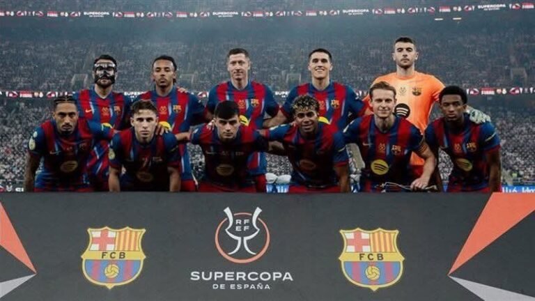فليك يعلن تشكيل برشلونة أمام ليفانتي في الدوري الإسباني.. موقف حمزة عبدالكريم