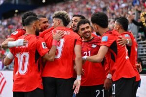 وصول صلاح ومرموش وربيعة وحمزة عبد الكريم لـ معسكر منتخب مصر