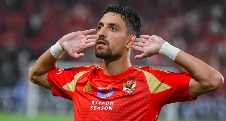 طاهر محمد طاهر يبدأ مرحلة جديدة في برنامجه التأهيلي مع الأهلي