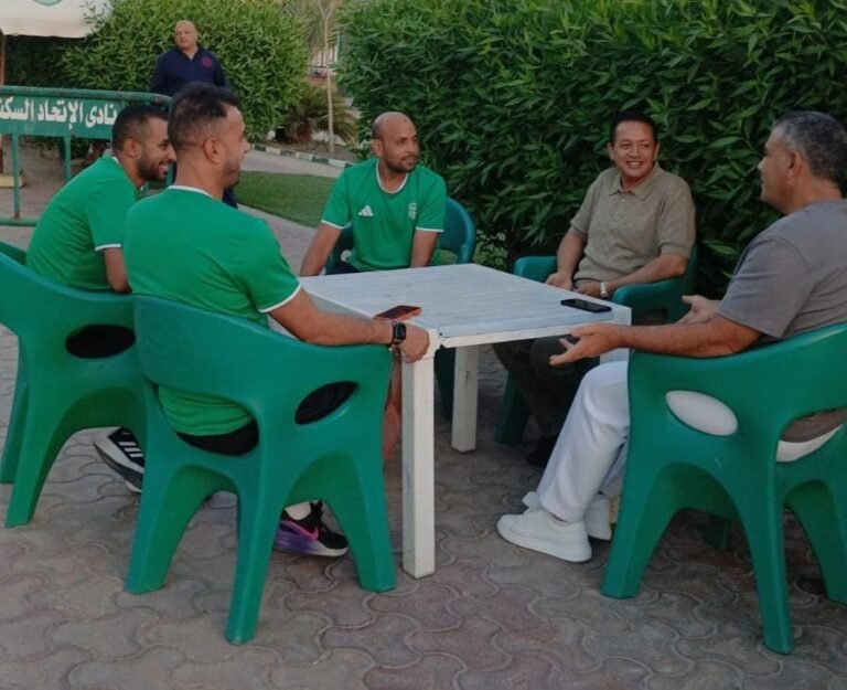 رئيس الاتحاد السكندري يعقد جلسة دعم مع الجهاز الفني خلال فترة التوقف