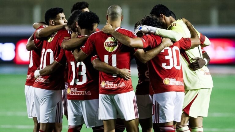 الأهلي يستعيد الثنائي المصاب قبل لقاء القمة ضد الزمالك