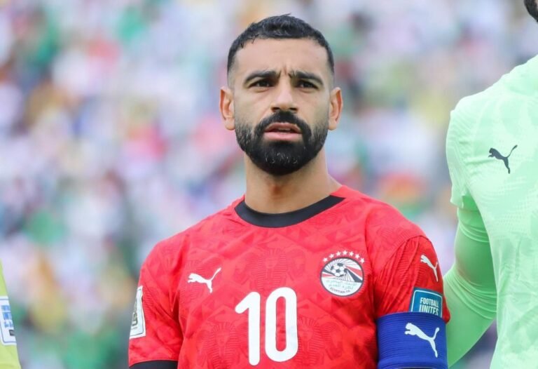 جهاز منتخب مصر يعلن استبعاد محمد صلاح قبل السفر لجنوب السودان