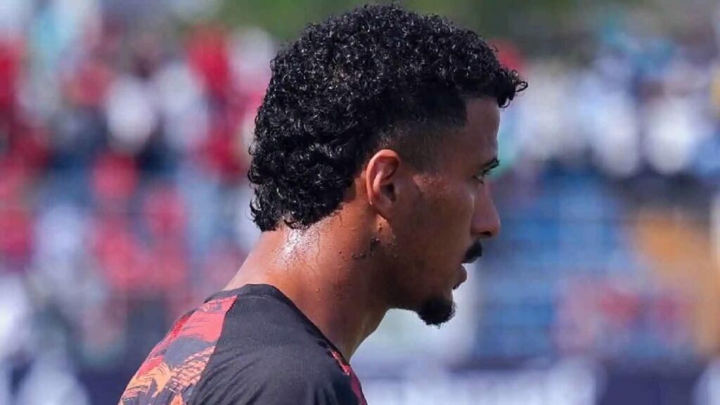 شوبير يحذر الزمالك بشأن مستحقات حسام عبد المجيد
